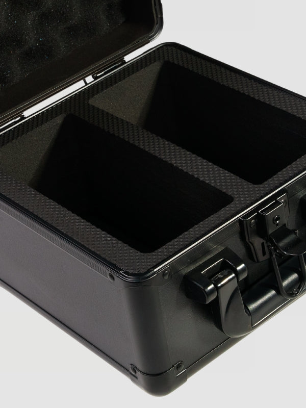 Close up slab case black